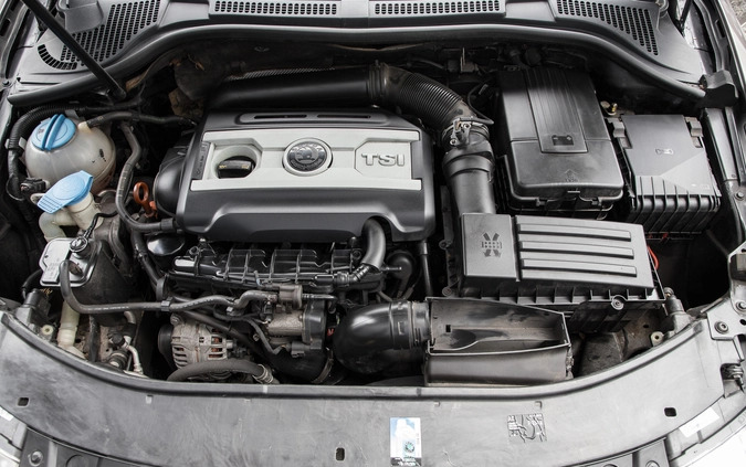 Skoda Superb cena 31900 przebieg: 194000, rok produkcji 2010 z Duszniki-Zdrój małe 497